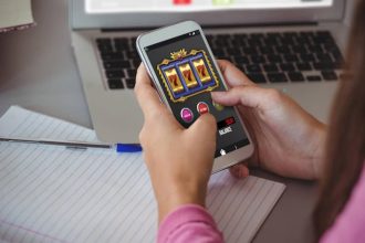 Are Online Casino Games Really Random? Inside the Technology That Powers Digital Gaming